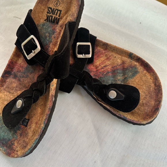 Muk Luks Black Sandals with Cork Sole size 9 #2 - Picture 4 of 6